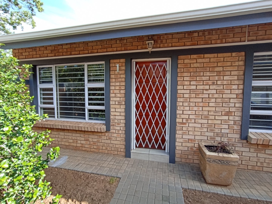 2 Bedroom Property for Sale in Wasgoedspruit North West